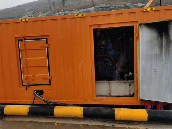 湾里发电机出租 柴油发电机组电压低报警怎么办?